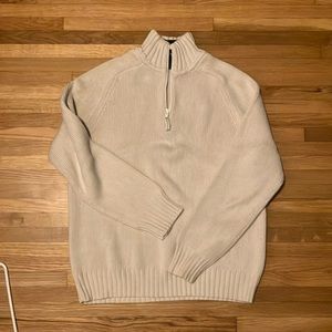 Gap sweater